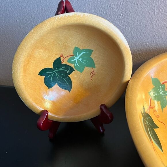 Munising vintage wooden ivy painted set of 5 bowls - Picture 5 of 12